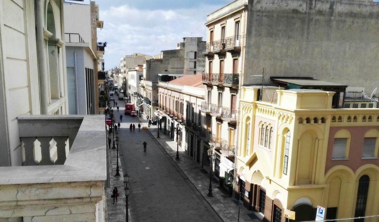 B&B Main Street レッジョ・ディ・カラブリア エクステリア 写真